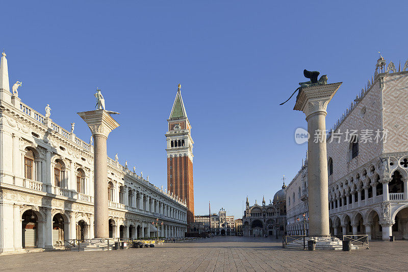 意大利威尼斯圣马克广场的钟楼大教堂