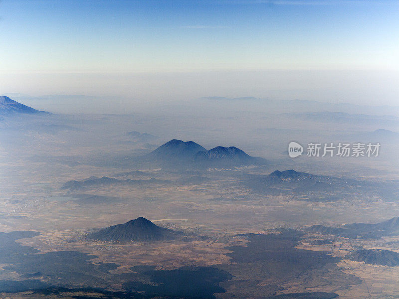 墨西哥普埃布拉的风景与火山山峰