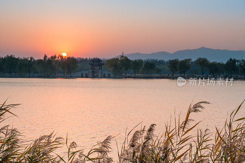 颐和园日落，北京，中国