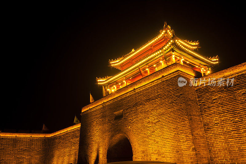 夜在中国传统建筑，江南亭