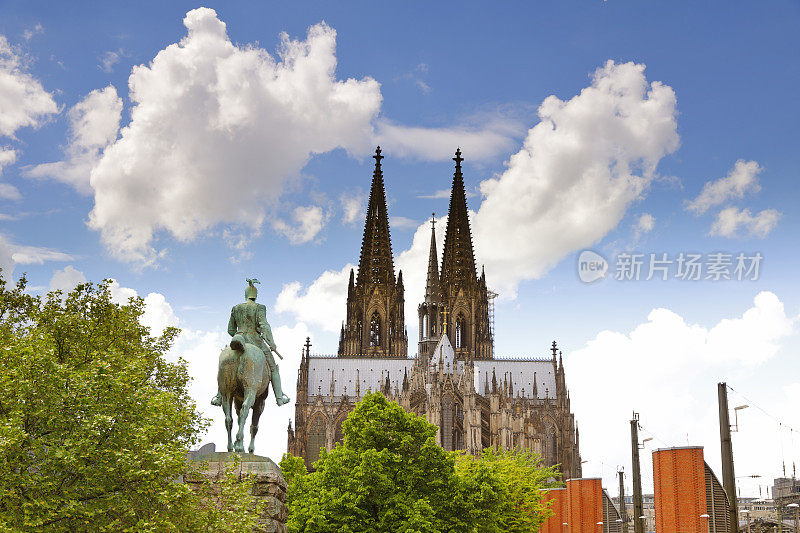 科隆大教堂和威廉一世皇帝雕塑，科隆，德国