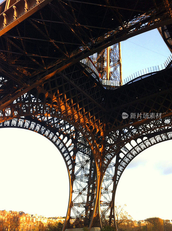 埃菲尔铁塔-巴黎-法国