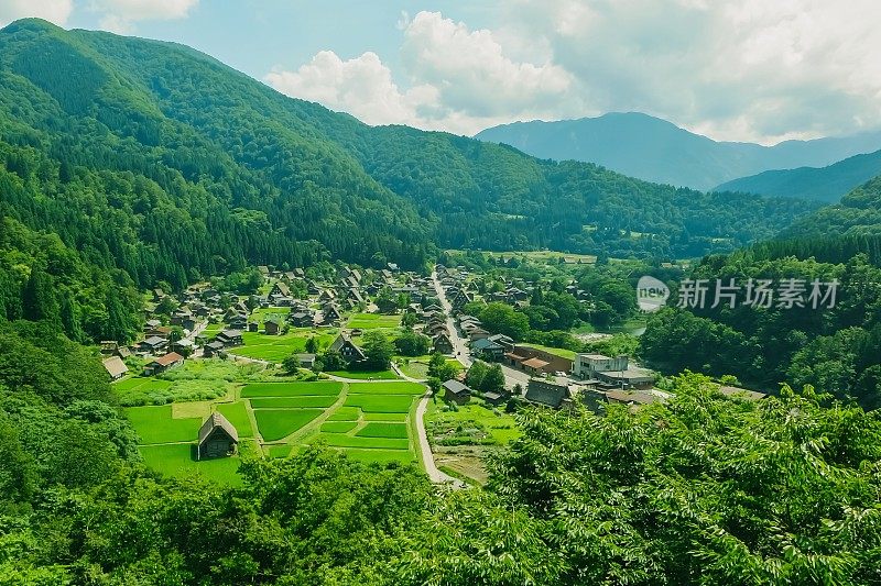 日本老村白川县夏加正祖丘里