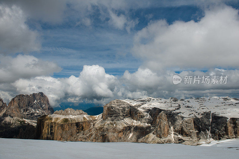 白云石山脉阿尔卑斯山脉。意大利的风景