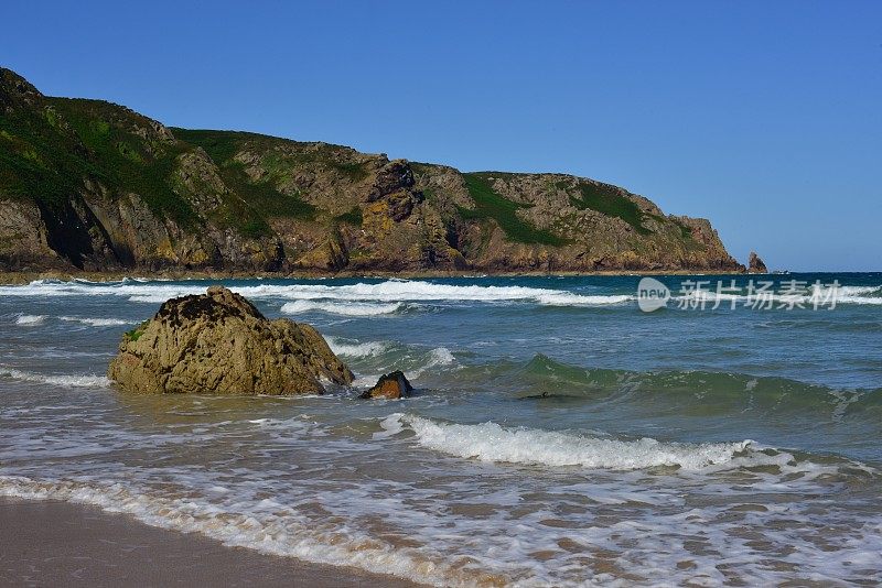 英国泽西岛普利蒙特海滩