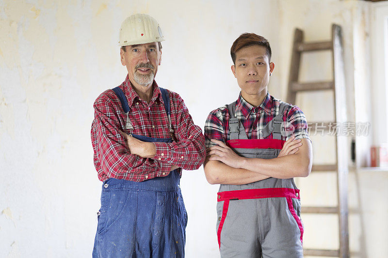 建筑改造老屋工人