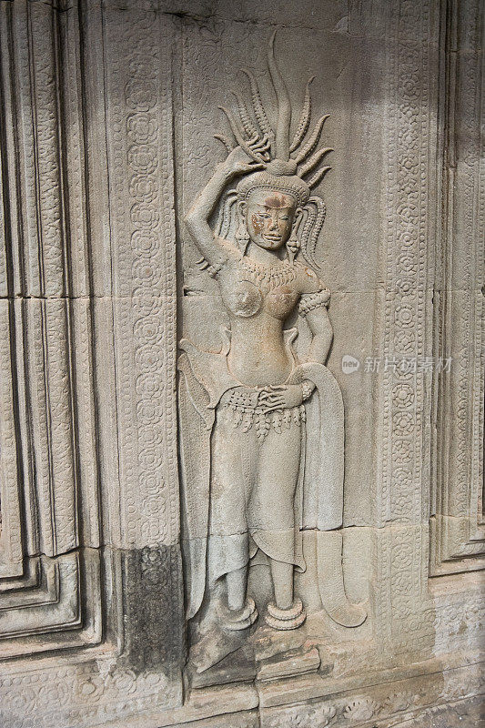 雕刻的阿帕萨拉在吴哥窟