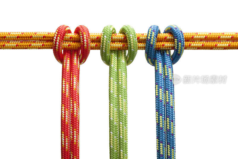 用彩色绳子打三个结