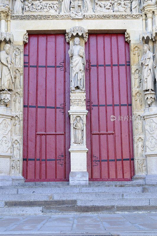 亚眠大教堂的门