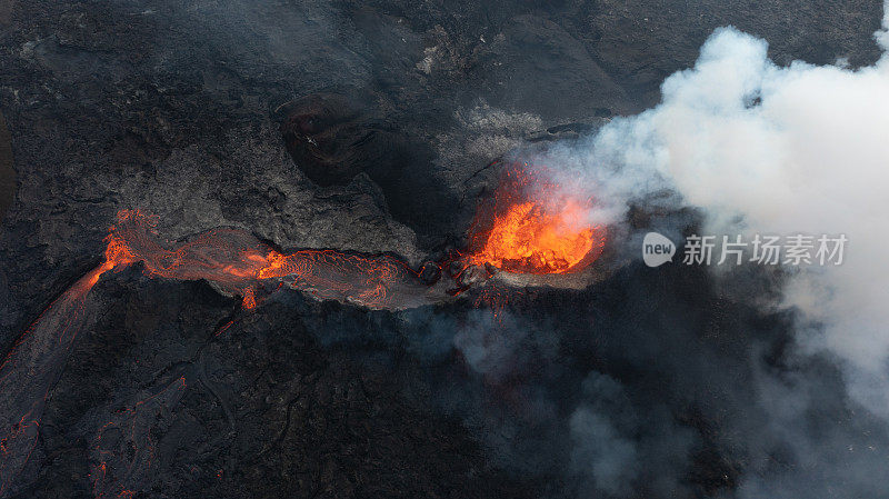 冰岛Fagradalsfjall火山喷发的鸟瞰图