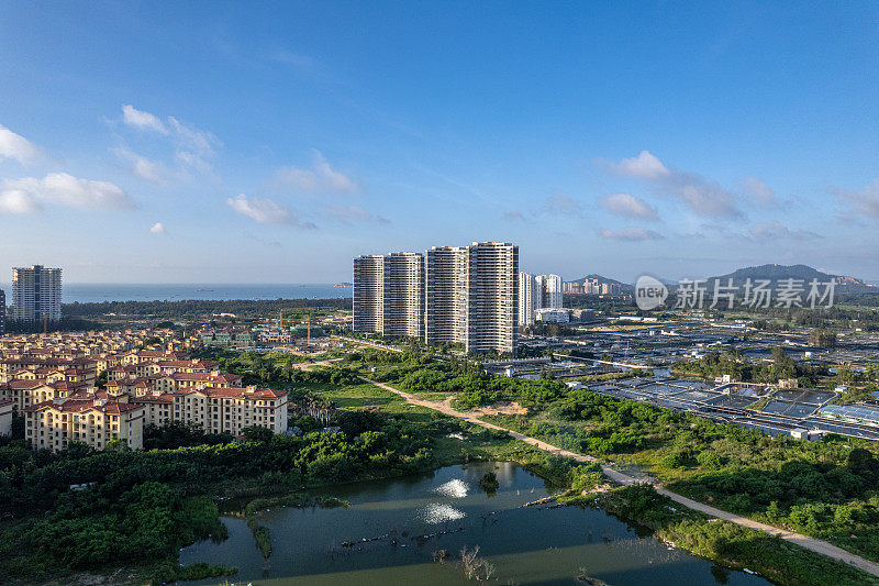 小城市的道路交通、绿化与城市建筑