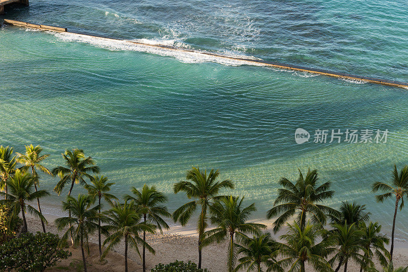 怀基基海滩的日出