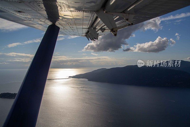 加拿大温哥华附近海岸线的鸟瞰图