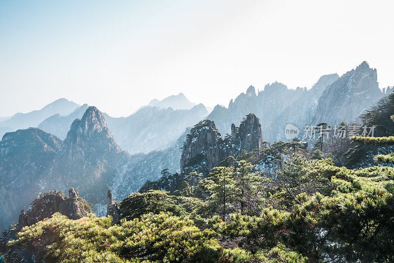 黄山奇景