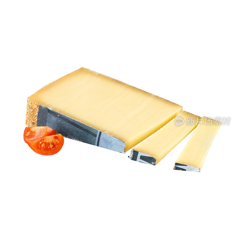 奶酪与番茄切出孤立的白色背景与剪辑路径