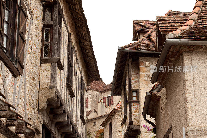中世纪的法国村庄，孤立于怀特