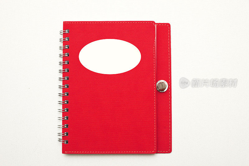 红色的笔记本