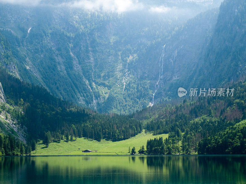 湖和山-国王湖，巴伐利亚阿尔卑斯山