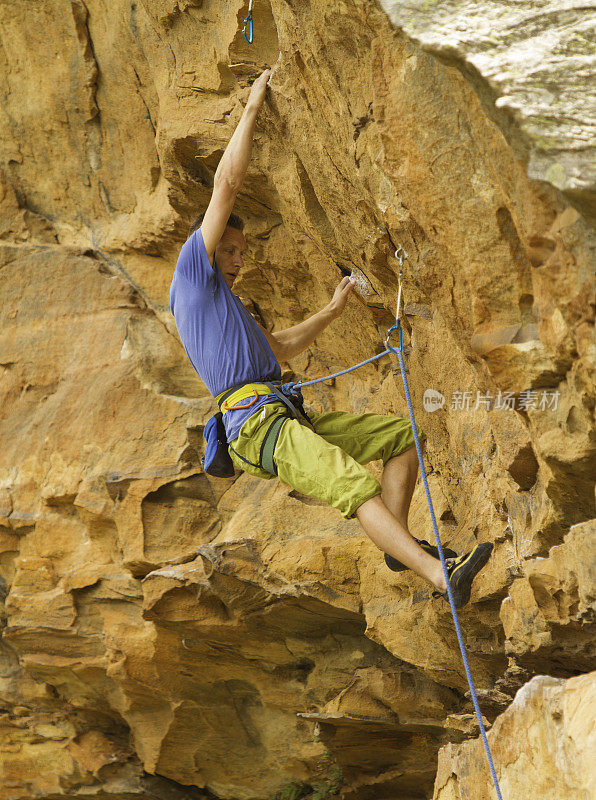 男性Rockclimber