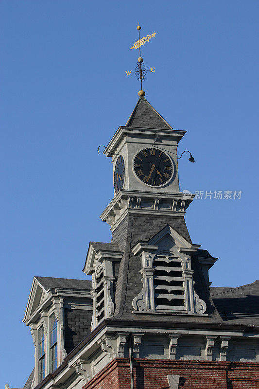 新罕布什尔州米尔福德的钟楼