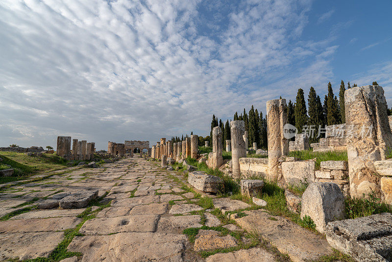 帕穆凯勒，希拉波利斯的古代遗迹