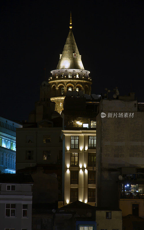 土耳其伊斯坦布尔加拉塔的夜晚