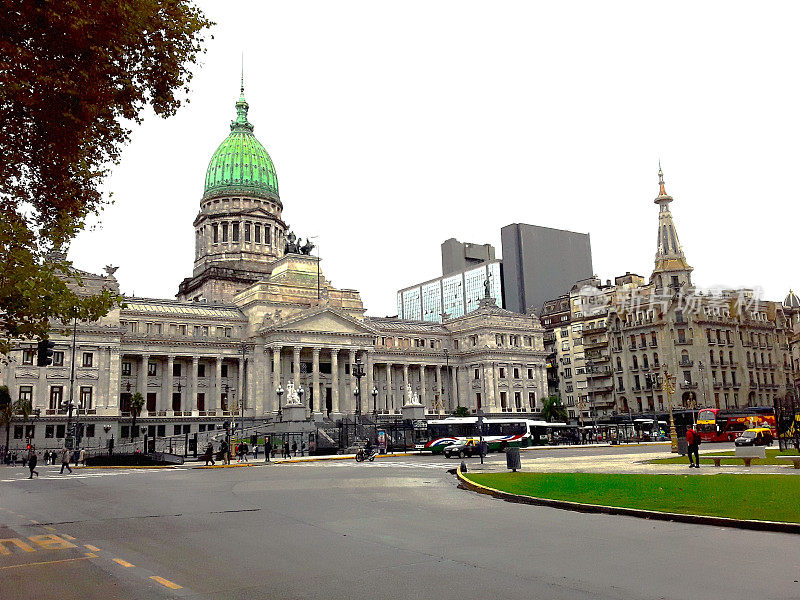 位于布宜诺斯艾利斯的阿根廷国会大厦(立法机关)。