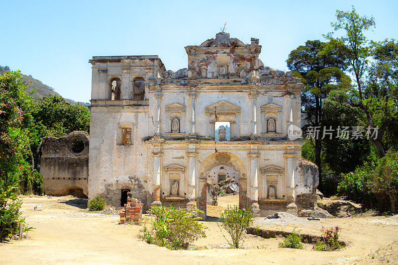 中美洲被毁的基督教教堂