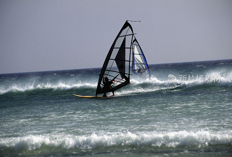 冲浪板