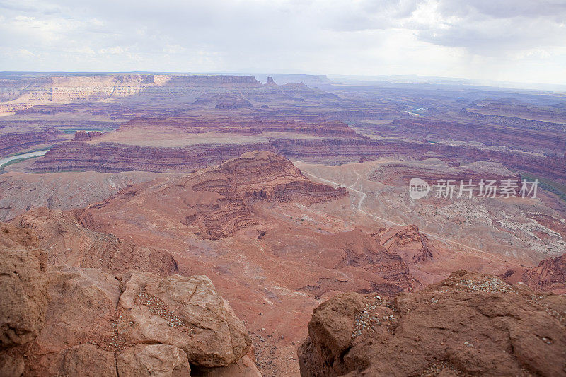 峡谷地全景