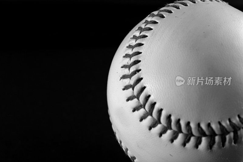 特写的一个棒球黑和白