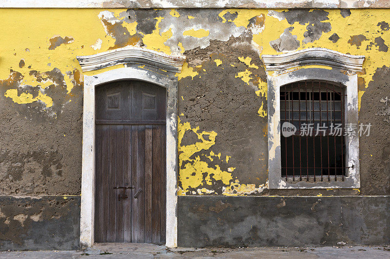 莫桑比克，建在莫伊布克河上。