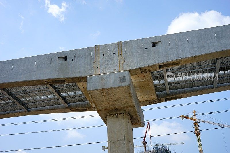 正在曼谷建造的泰国火车