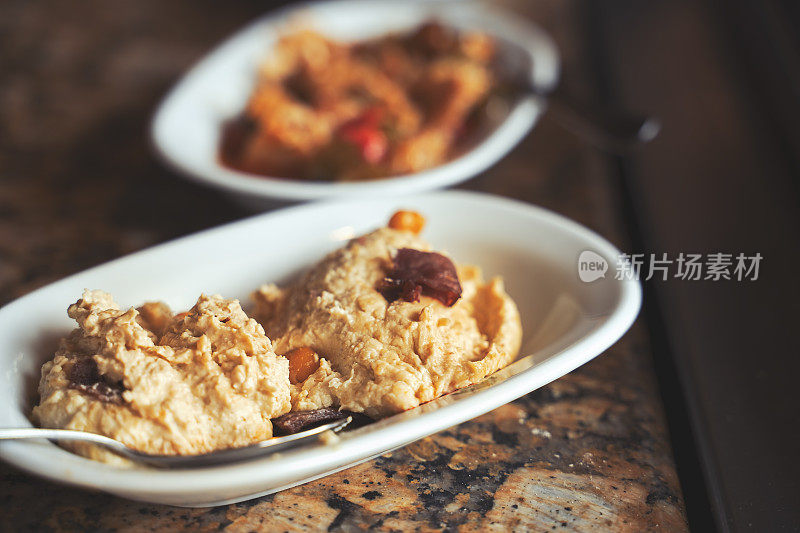 鹰嘴豆泥的食物,餐前小吃