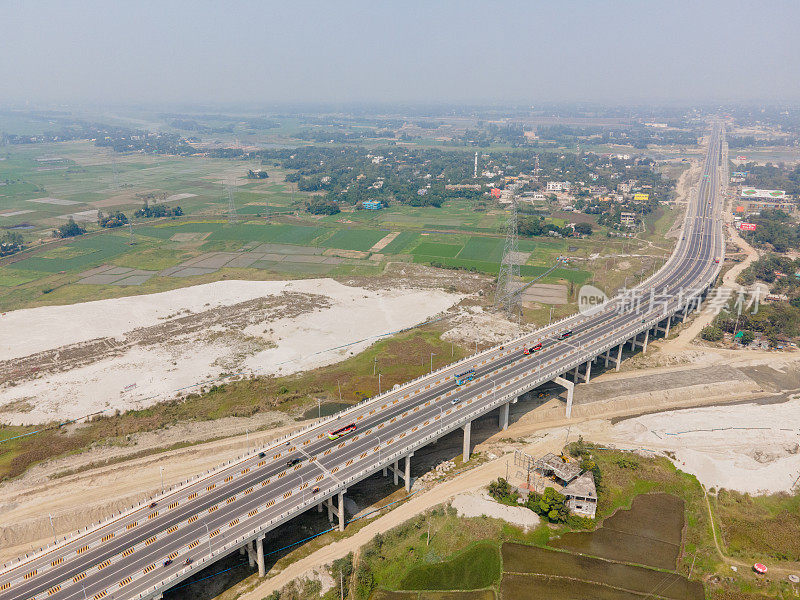 达卡玛瓦高速公路鸟瞰图