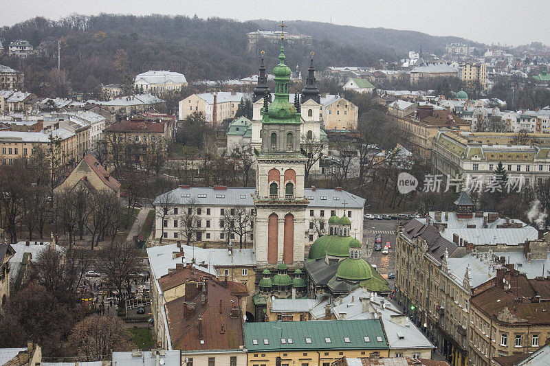 中世纪利沃夫的天主教会