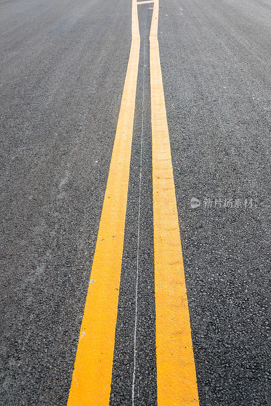 沥青路面用黄色双线