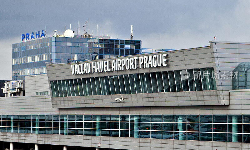 布拉格机场