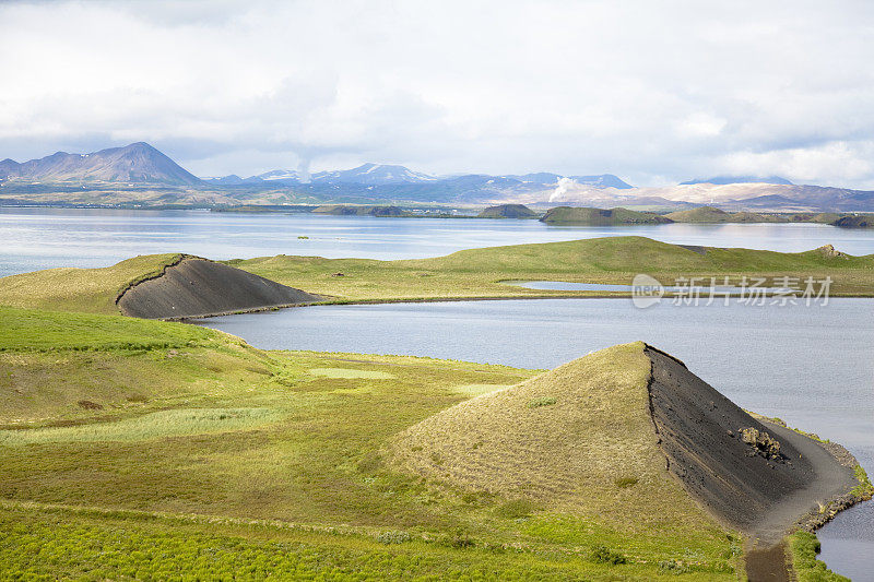 冰岛的Myvatn湖