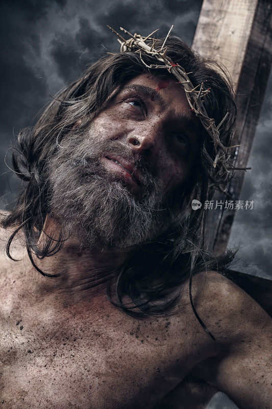 耶稣基督被钉在十字架上