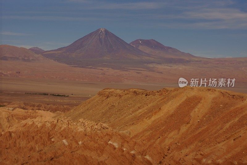 月亮谷在阿塔卡马沙漠