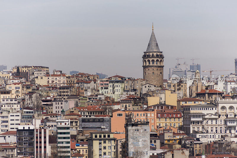 土耳其伊斯坦布尔卡拉科夫著名的历史加拉塔建筑