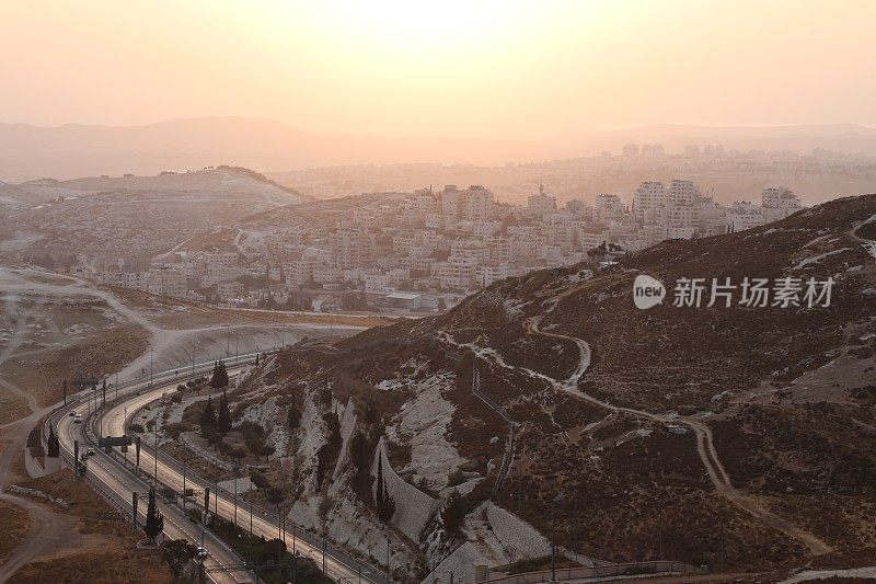 东耶路撒冷死海鸟瞰图日出