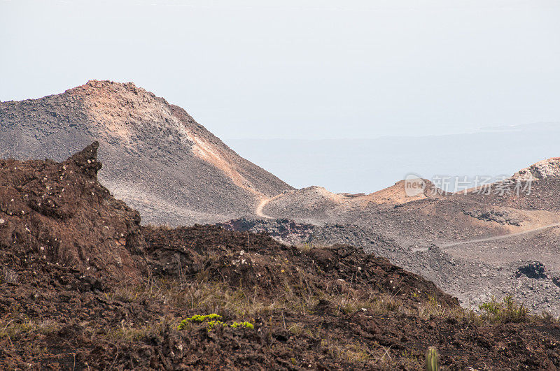 塞拉暗线火山