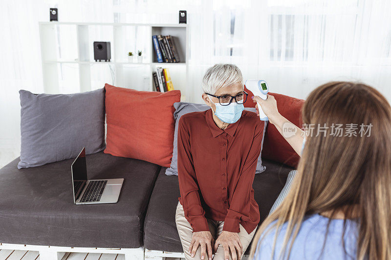 医疗保健工作者家访