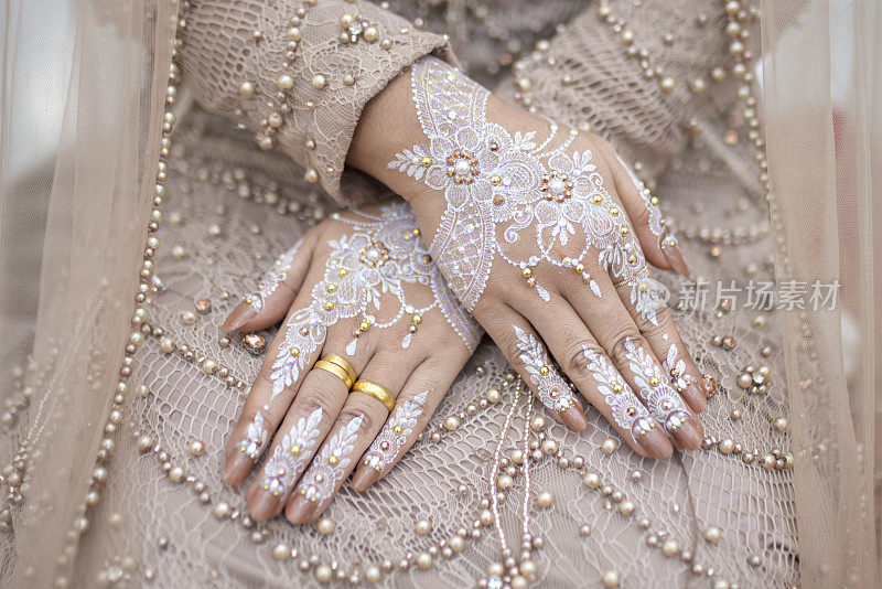 指甲花和新娘珠宝，婚礼