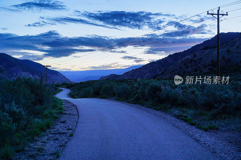 没有人的自行车休闲路径