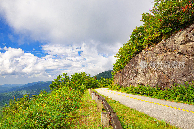 蓝岭公园大道