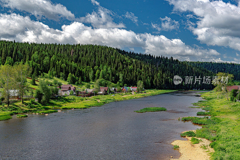 俄罗斯乌拉尔的乌斯瓦河