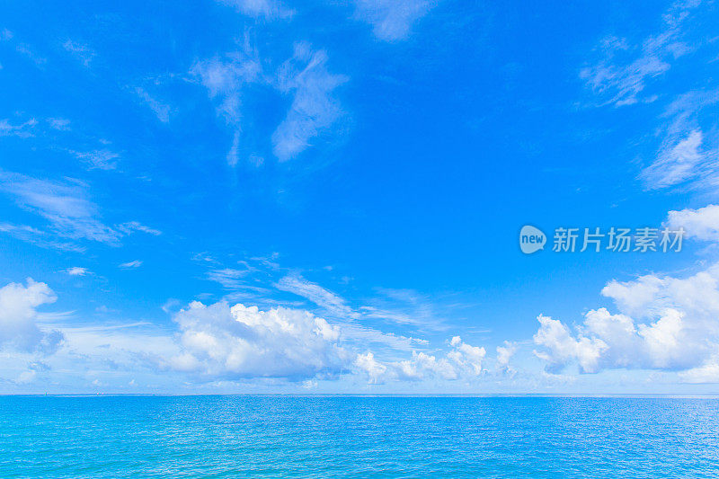 蓝天白云，碧海冲绳岛